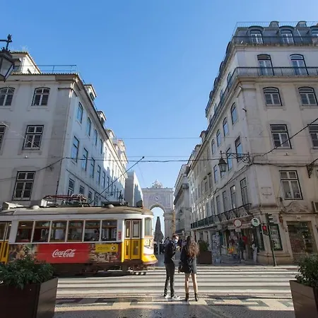 снеск Q,r-с0de First -,-sao Francisco Apart In Baixa Chiado Lisbona